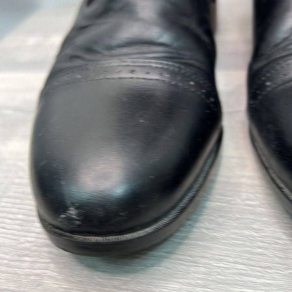 Ariat Black Leather Pull on riding Boots. Size 7 style 77501.  Genuine leather. - Picture 6 of 16